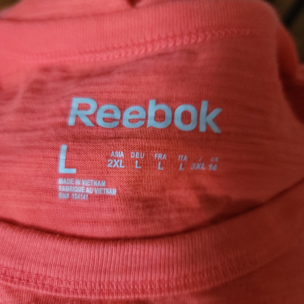 Reebok Heart of A Warrior Shirt - Picture 3 of 6